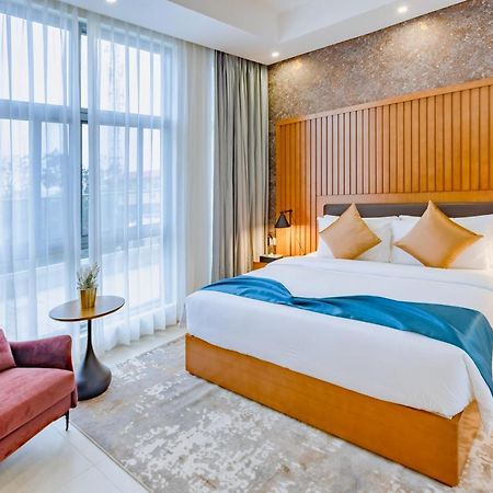 Alisa Hotel Tema Kültér fotó