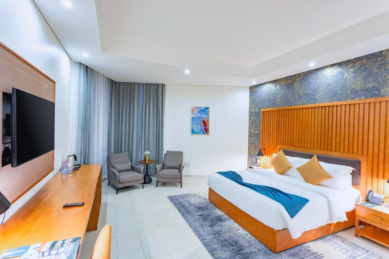 Alisa Hotel Tema Kültér fotó