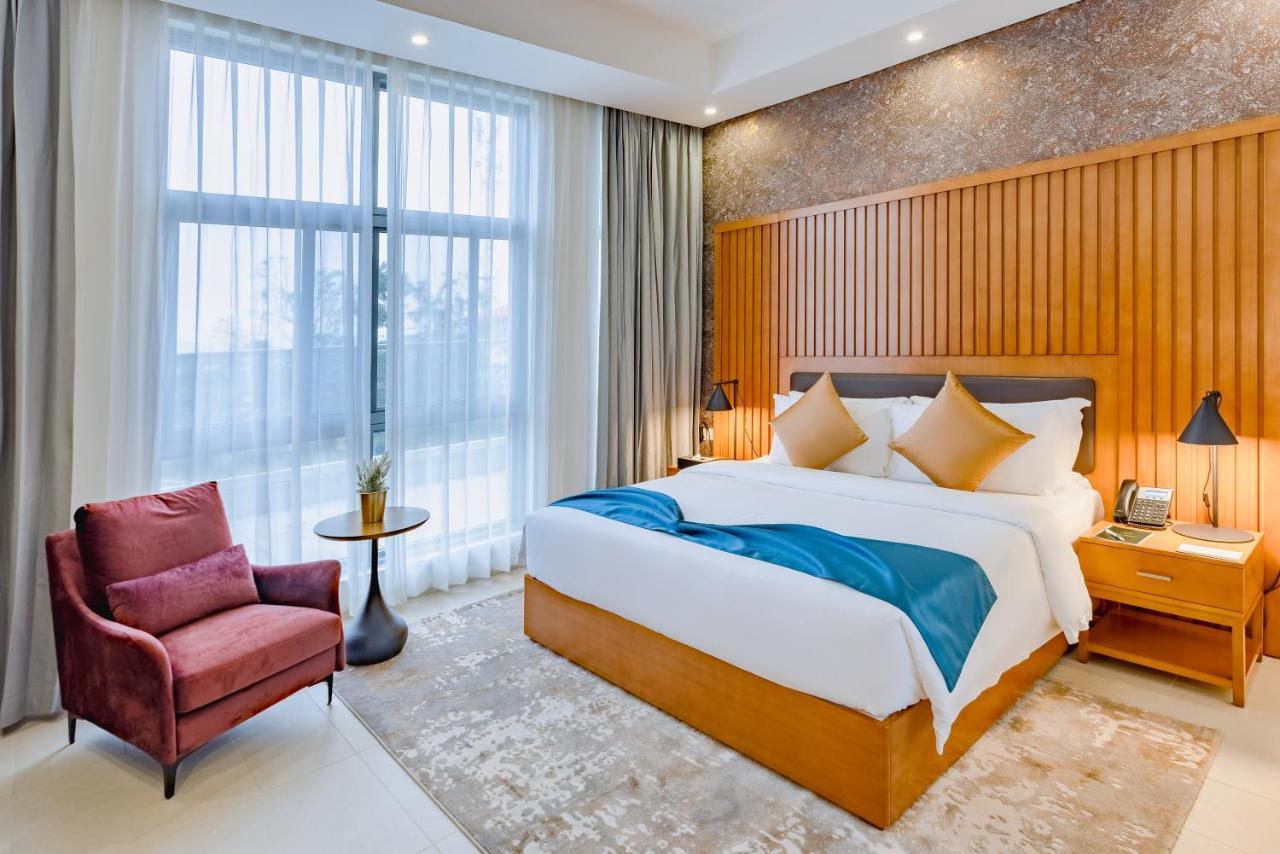 Alisa Hotel Tema Kültér fotó