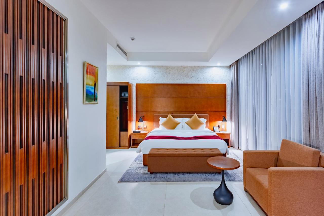 Alisa Hotel Tema Kültér fotó